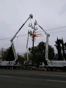 transmission line contractor